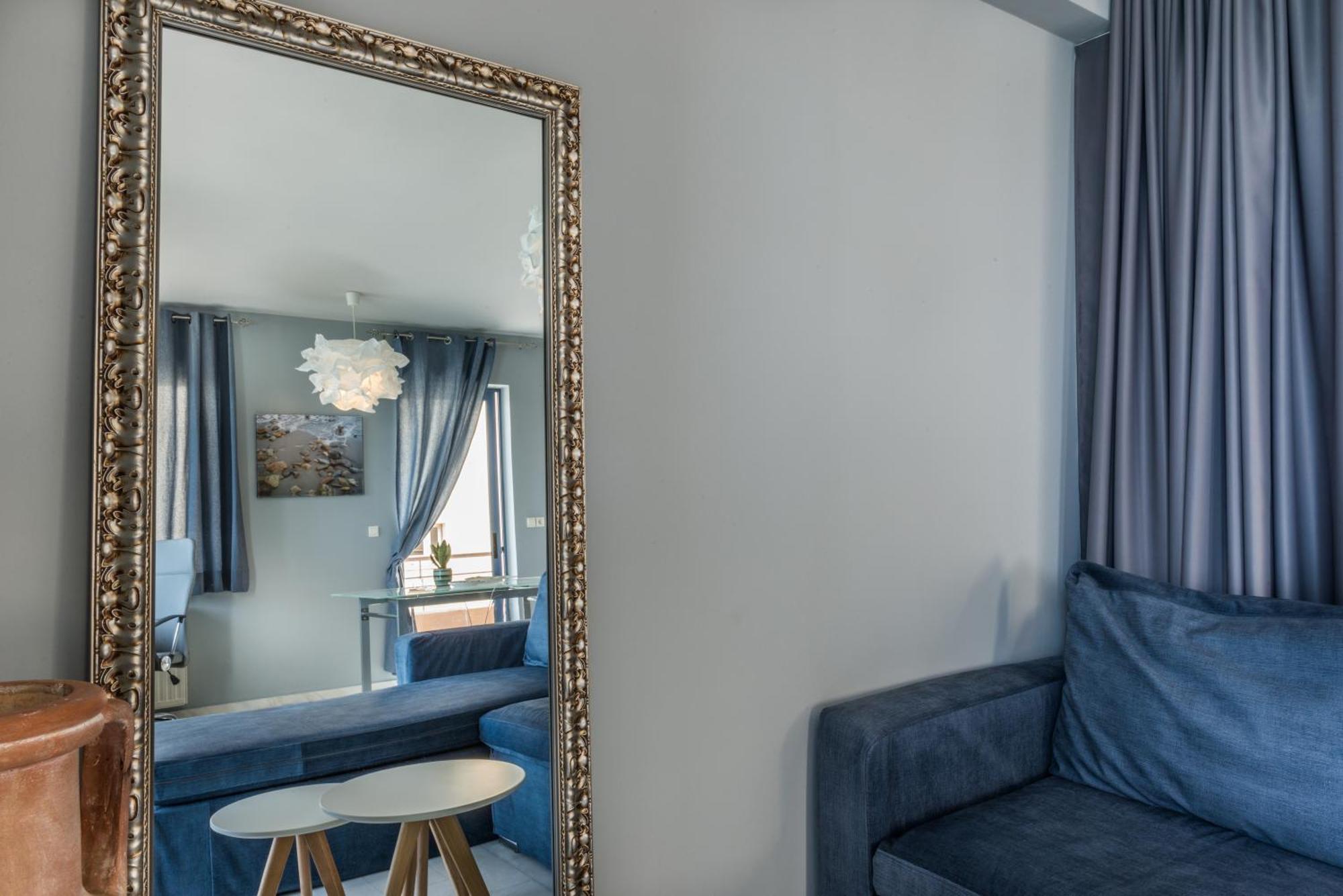 Nais Apartments & Studios Hriszí Aktí Haniá Szoba fotó