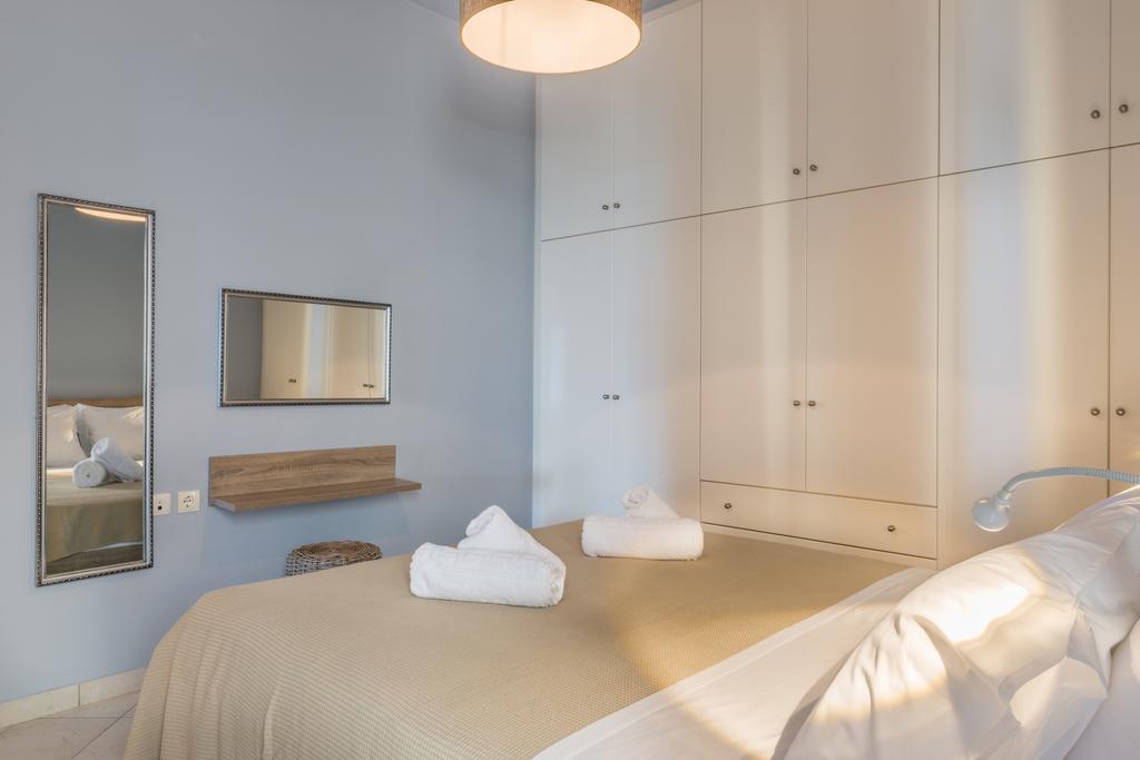 Nais Apartments & Studios Hriszí Aktí Haniá Kültér fotó