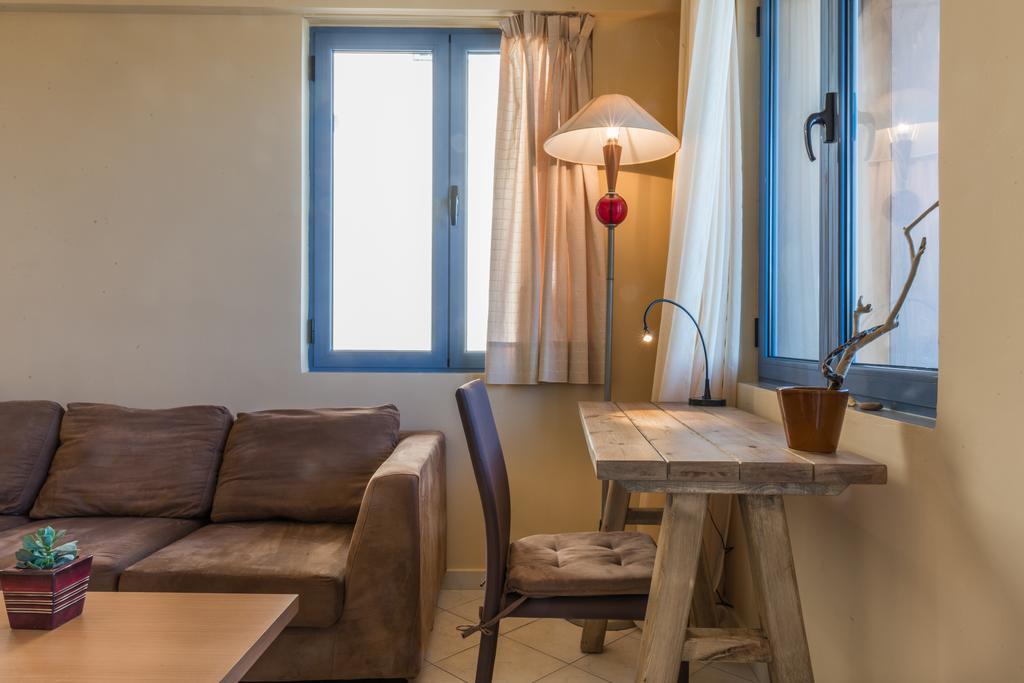 Nais Apartments & Studios Hriszí Aktí Haniá Kültér fotó