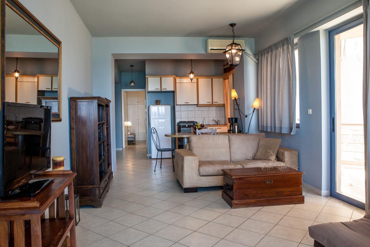 Nais Apartments & Studios Hriszí Aktí Haniá Kültér fotó